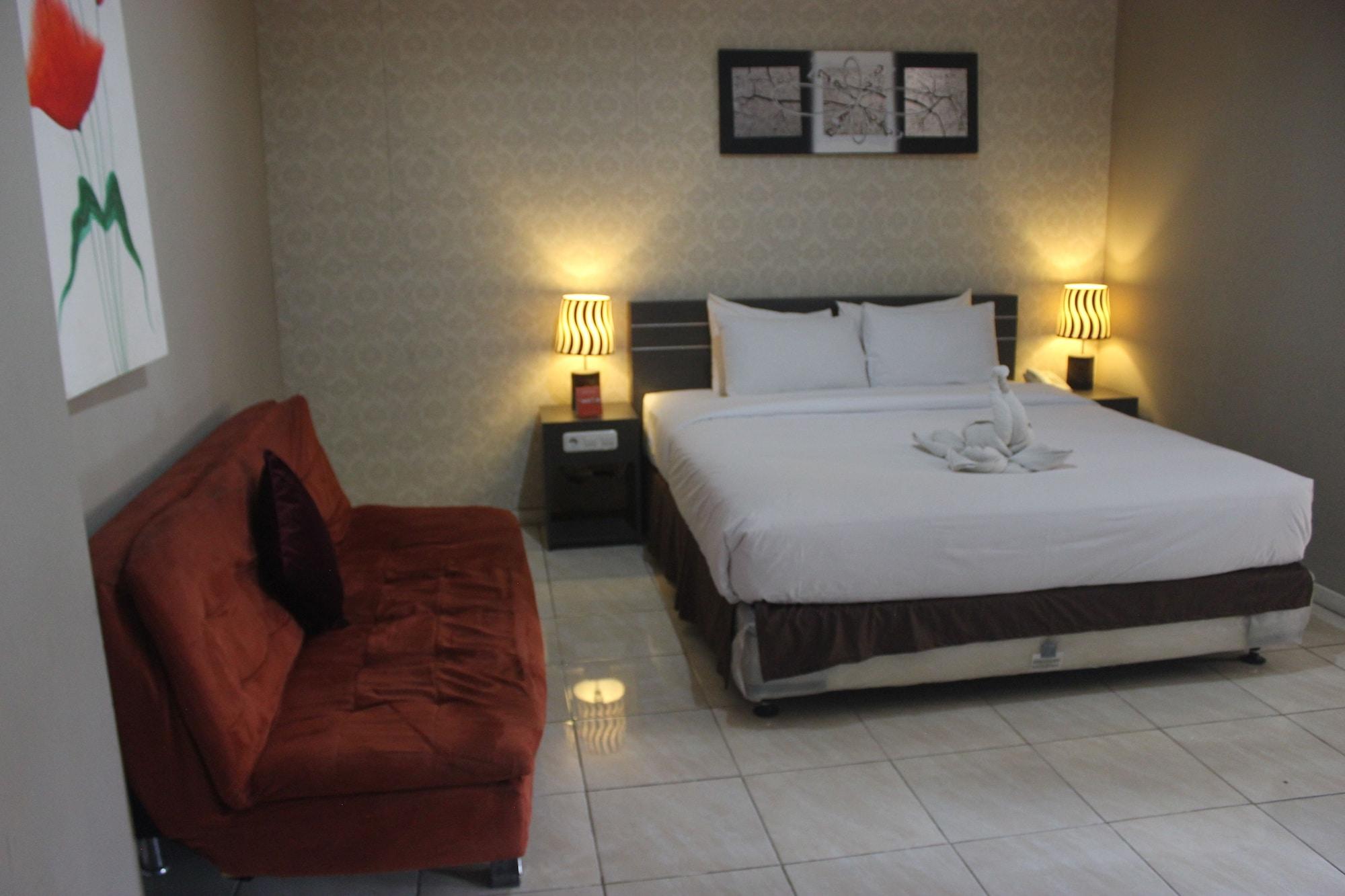 Hotel Reddoorz @ Sunset Point Seminyak Exterior foto